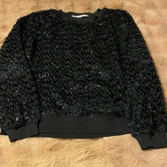 Trina Turk Metallic Shag
Sweatshirt size small - Picture 3 of 7